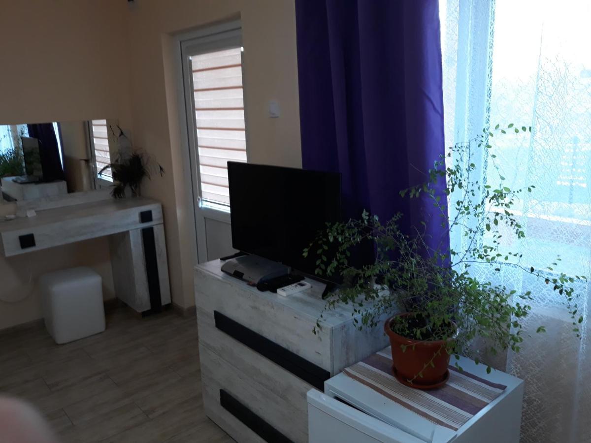Къща За Гости Ваканция Ezerets Exterior foto